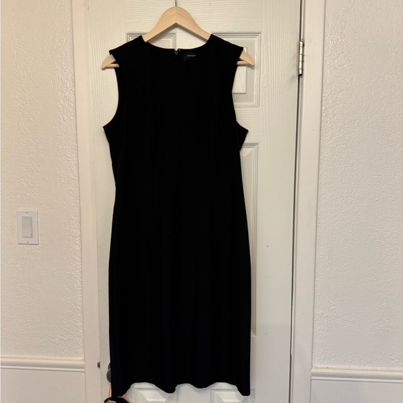 Banana Republic Factory Black Sculpted Sheath Dress - Picture 7 of 7